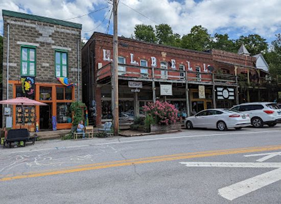 illinois/giant-city-state-park/shop/makanda-boardwalk