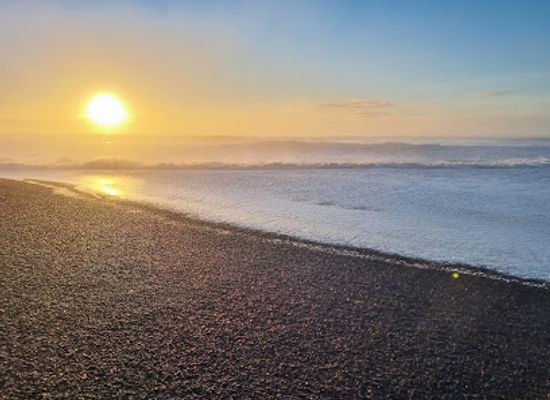 iceland/saudarkrokur/shop/black-beach