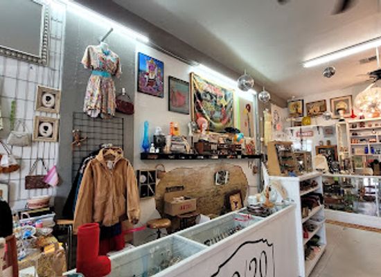 texas/corpus-christi/north-beach/shop/20-20-vintage