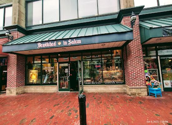 massachusetts/essex-county/shop/essex-street-pedestrian-mall