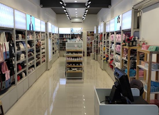 india/ahmedabad/shop/best-for-ahmedabad-shopping-near-me-gifting-shop-in-ahmedabad