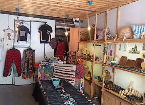 south-africa/johannesburg/maboneng/shop/tachena-fashions