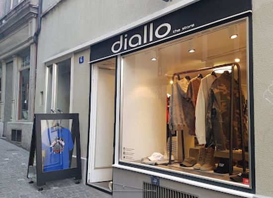 switzerland/zurich/altstadt/shop/diallo-the-store