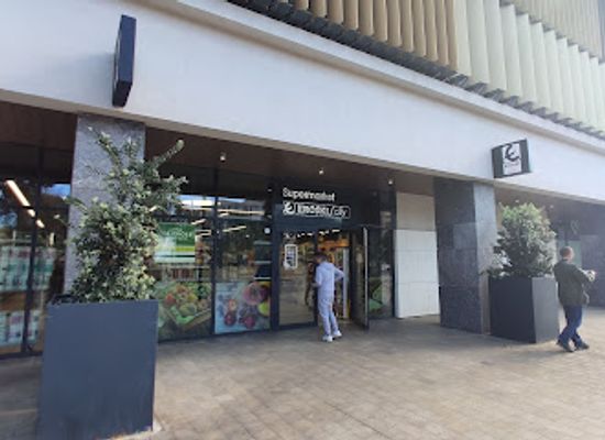 gibraltar/little-bay/shop/eroski