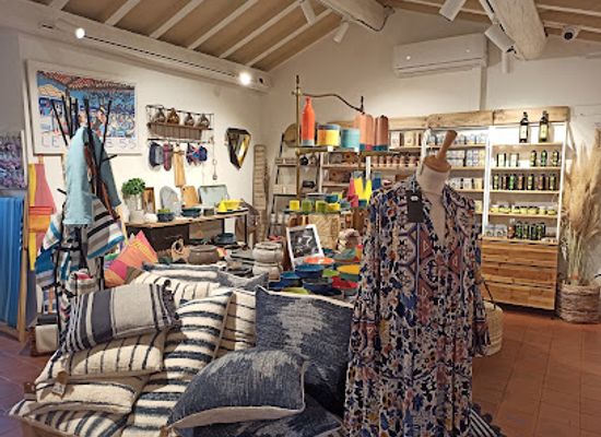 france/cote-d-azur/shop/un-ete-a-gassin