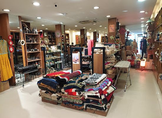 bangladesh/greater-comilla/shop/aarong-cumilla