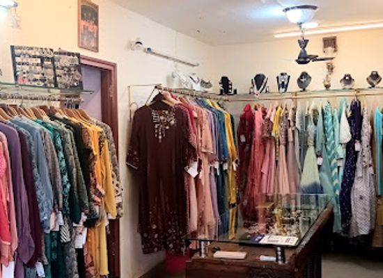 india/udaipur/shop/traditions-the-boutique