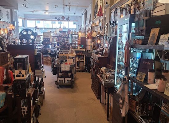 connecticut/gillette-castle-state-park/shop/trove