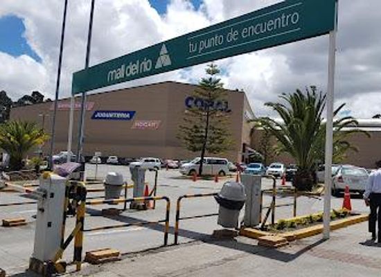 ecuador/central-sierra/shop/mall-del-rio