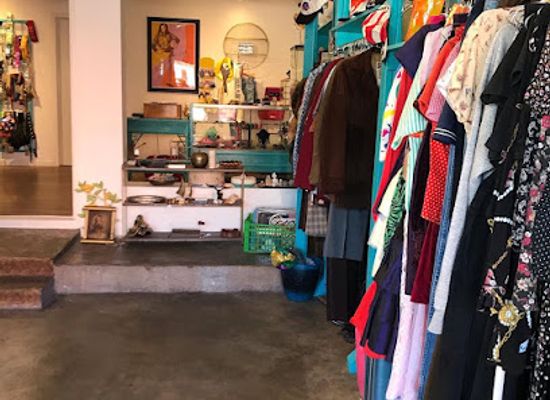 texas/houston/midtown/shop/the-fashion-time-machine