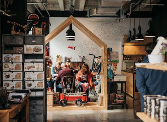 new-zealand/wanaka/shop/revology-concept-store