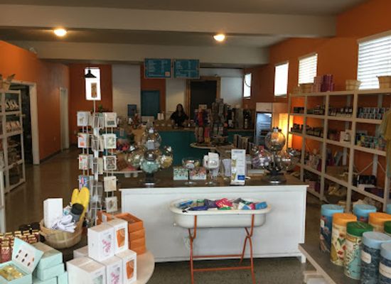 florida/tampa/seminole-heights/shop/the-goods-coffee-gifts
