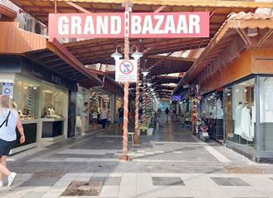 turkiye/ionia/shop/kusadasi-market