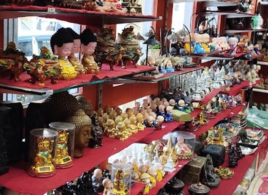 bhutan/paro-valley/shop/bhutan-treasure-handicraft