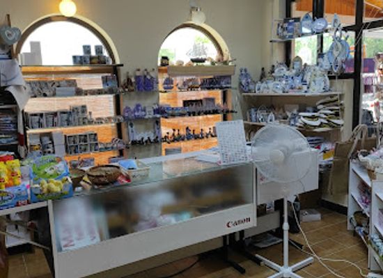 hungary/lake-balaton/shop/lilla-ajandekbolt