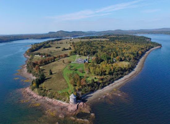 canada/peace-river-country/shop/ministers-island