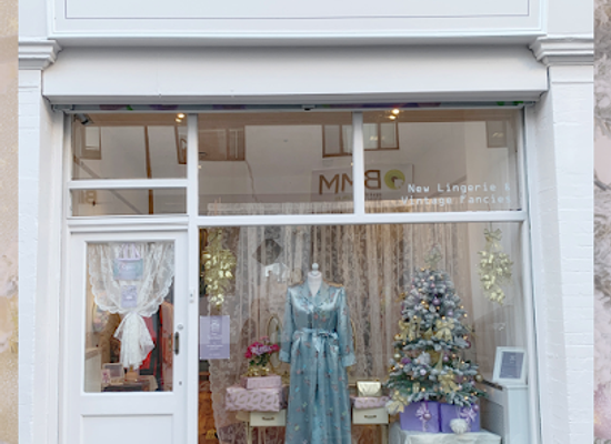 ireland/leinster/shop/space-out-sister-vintage-shop-dublin
