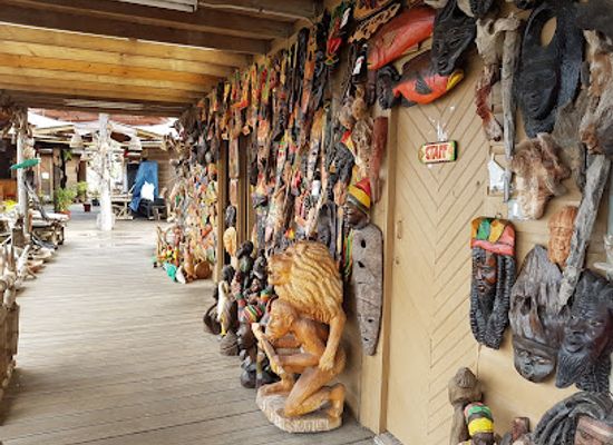 jamaica/john-crow-mountains/shop/the-village-port-antonio-a-fine-arts-crafts-and-gifts-shopping-center