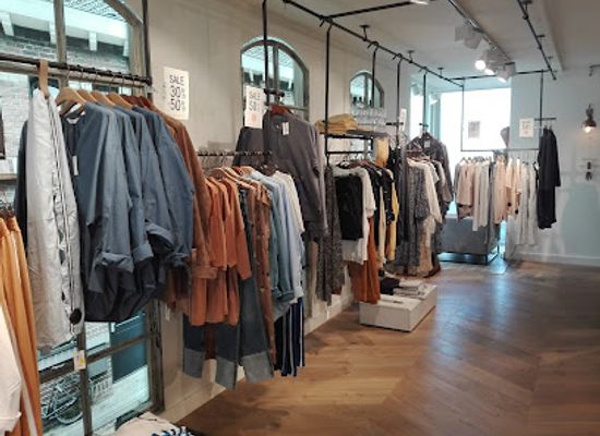 belgium/nieuwpoort/shop/yaya-nieuwpoort-damesmode-dameskleding