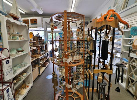 massachusetts/cape-cod/shop/mrs-mitchell-s-gifts
