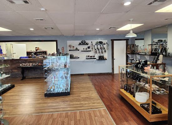 oklahoma/broken-arrow/shop/the-natural-crater