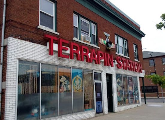 new-york/buffalo/north-buffalo/shop/terrapin-station