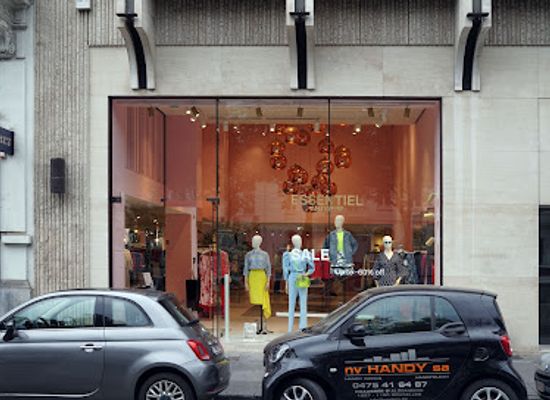 belgium/brussels/saint-gilles/shop/essentiel-antwerp