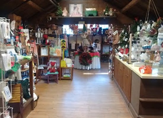 north-carolina/sandhills/shop/sandhills-woman-s-exchange
