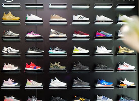 albania/gjirokaster/shop/sport-collection
