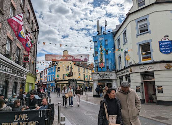 ireland/galway/shop/galway-shopping-centre