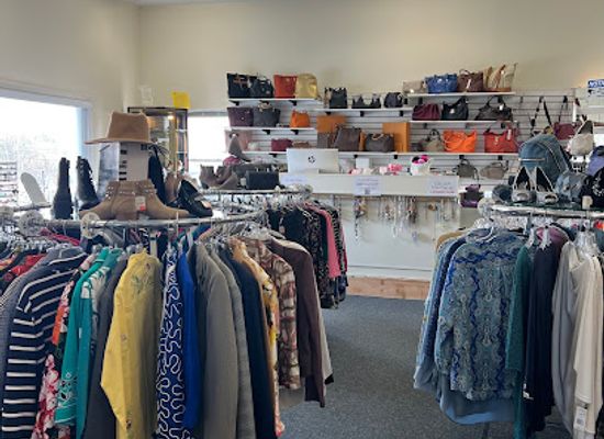 massachusetts/bristol-county/shop/the-pink-bag-consignment