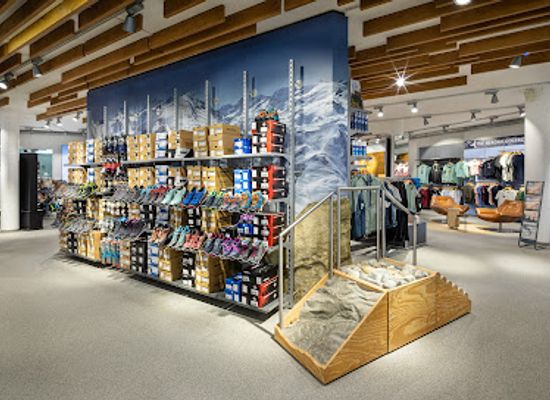 austria/grossglockner/shop/brundl-sports-kitzsteinhorn-alpincenter