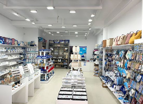 greece/santorini/kamari/shop/eruption-concept