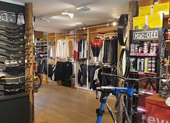france/rhone-alpes/shop/the-woods