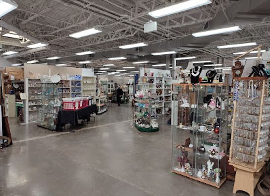 canada/southwestern-ontario/shop/southworks-antiques