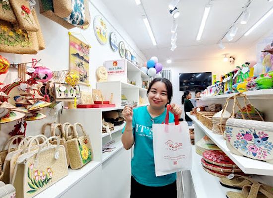 vietnam/southeast/shop/qua-luu-niem-viet-nam-qua-tang-ngay-le-su-kien-gift-shop