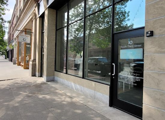 north-dakota/grand-forks/shop/klaudia-co-the-bridal-boutique