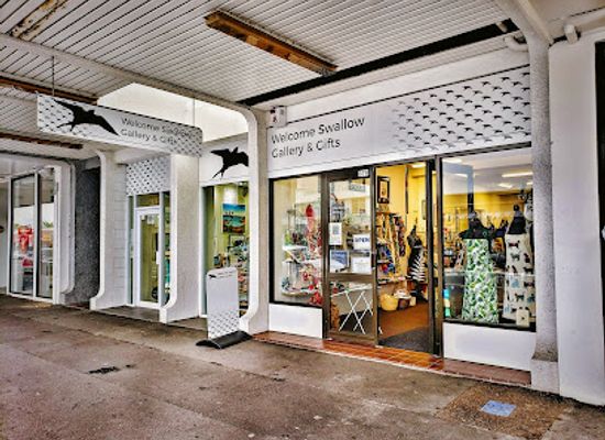 new-zealand/hamilton/hamilton-east/shop/welcome-swallow-gallery-gifts