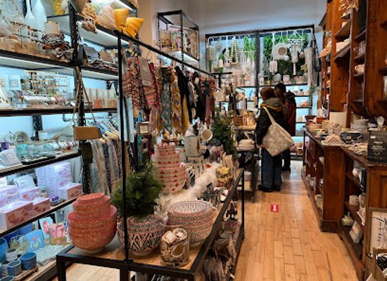canada/montreal/shop/le-magasin-general-du-vieux-montreal