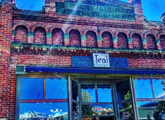 oregon/wallowa-mountains/shop/tempting-teal-boutique