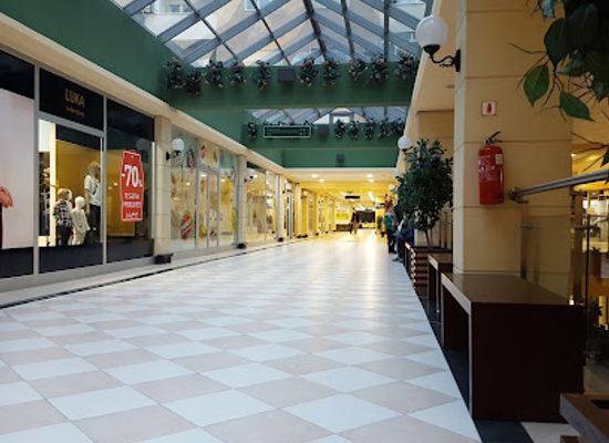 albania/malesia/shop/kristal-center