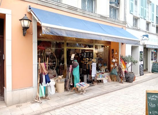 gibraltar/main-street/shop/pashmina