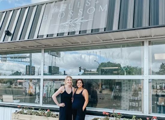 minnesota/brainerd-lakes-area/shop/bells-and-blossom-boutique