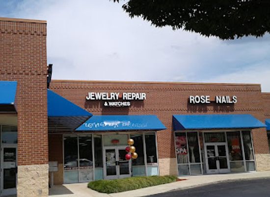 north-carolina/research-triangle/shop/north-pointe-shopping-center