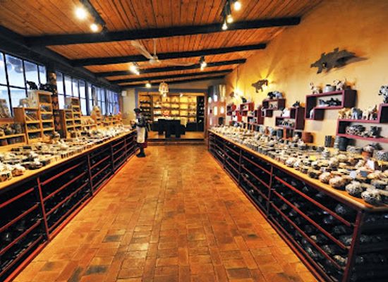 eswatini/middleveld/shop/swazi-candles