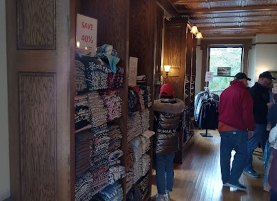 new-york/thousand-islands/shop/boldt-castle-gift-shop