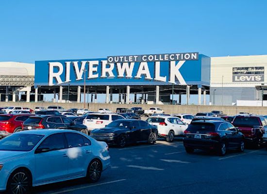 louisiana/bayou-country/shop/riverwalk-outlets