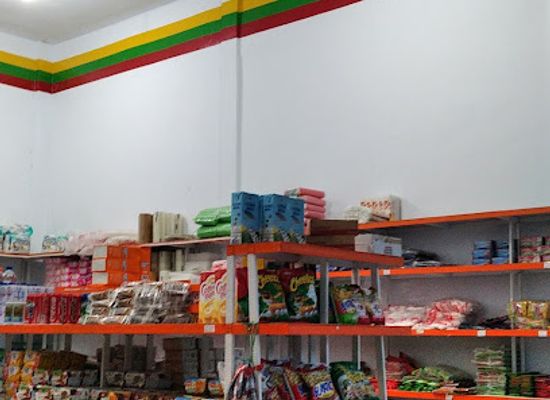 indonesia/banda-islands/shop/gedung-putih-l-a-banda