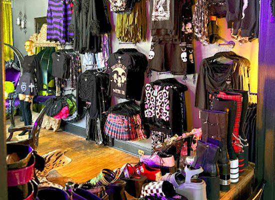 ohio/cincinnati/shop/gothippie-fashion-boutique