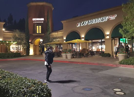 california/irvine/shop/oak-creek-shopping-center